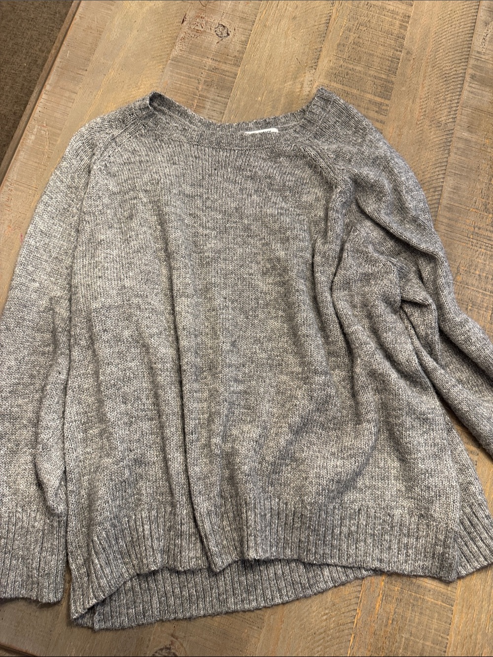 Old Navy Marled Gray Crewneck Sweater 1119